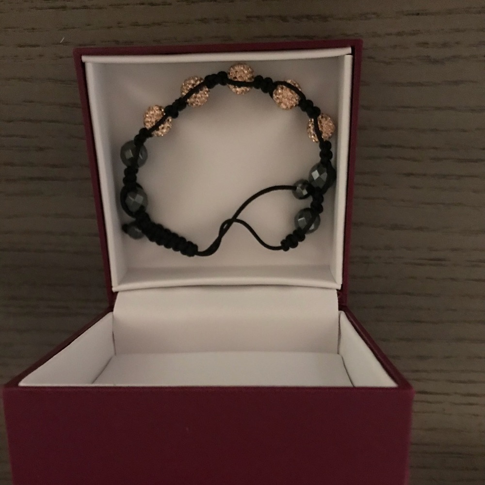 Brand New Helzberg Black & Gold Bracelet